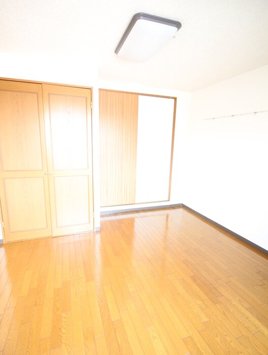 物件内観写真5　(居室)