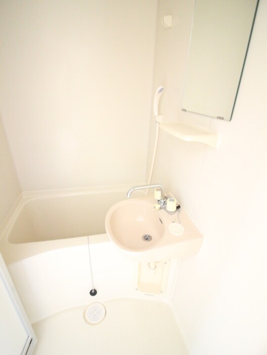 物件内観写真8　(バス／シャワールーム等)