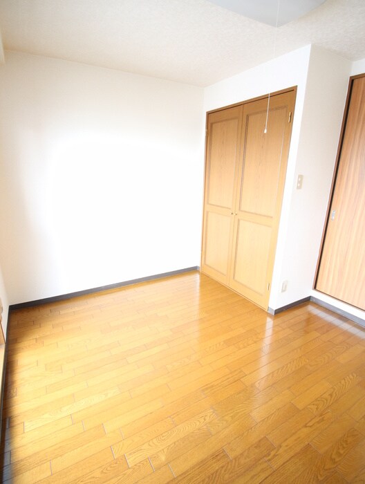 物件内観写真16　(居室)