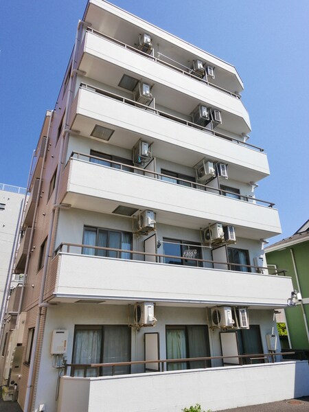 フラワ－マンション外観写真