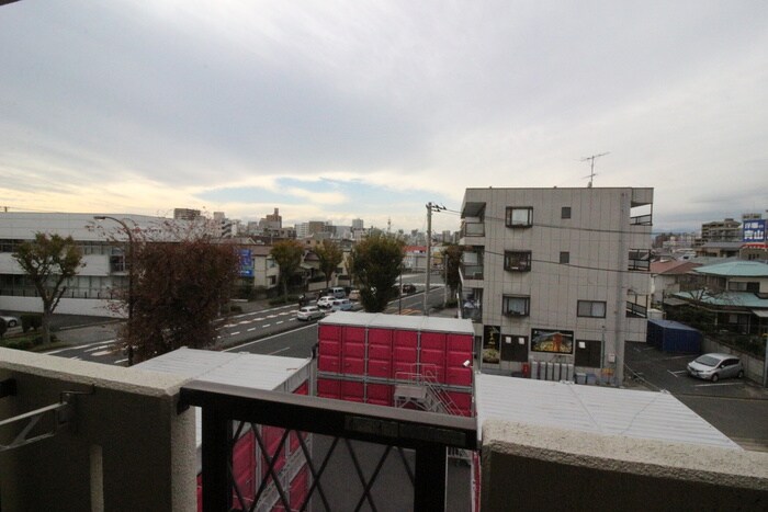 物件内観写真22　(室内からの展望)