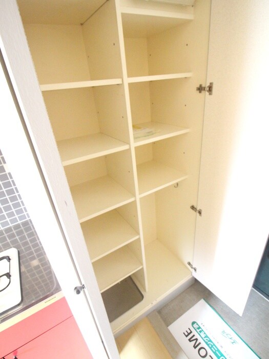 物件内観写真17　(靴箱)