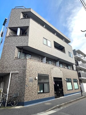 萬来ビル（２Ｆ）外観写真