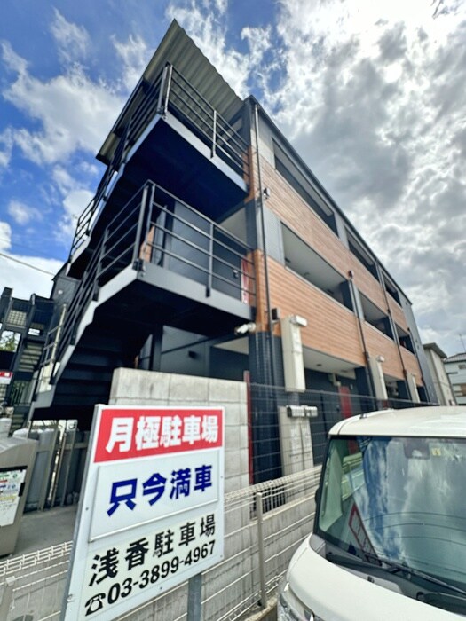 物件外観写真1　(外観写真)