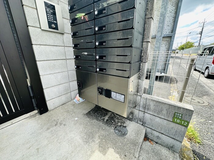 物件外観写真4　(建物設備)