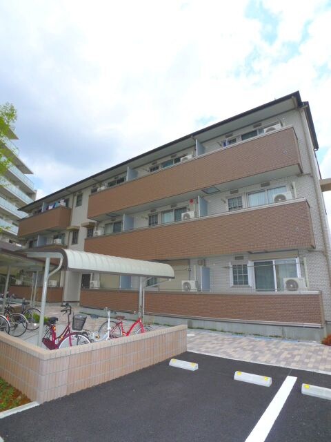 物件外観写真6　(建物設備)