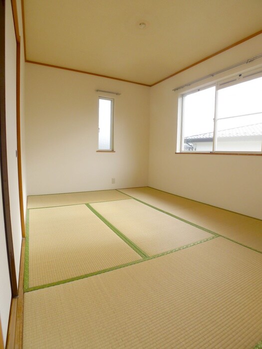 物件内観写真9　(居室)