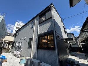 シャルボン外観写真