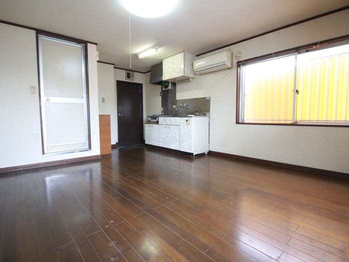 物件内観写真19　(居室)