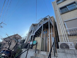 フラット金沢文庫外観写真