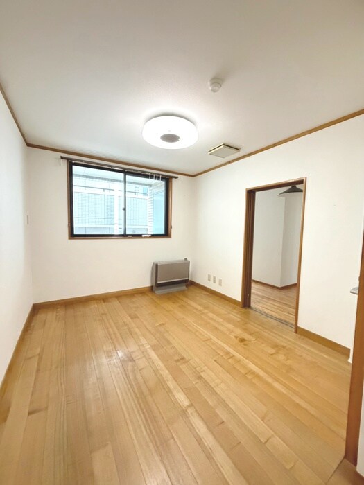 物件内観写真11　(居室)