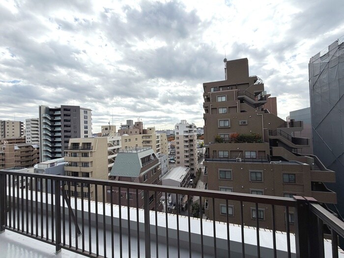 物件内観写真18　(室内からの展望)