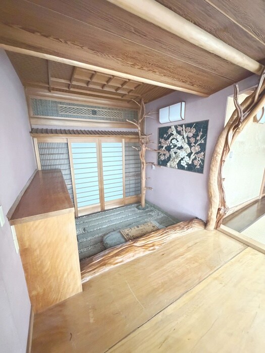 物件内観写真21　(玄関)