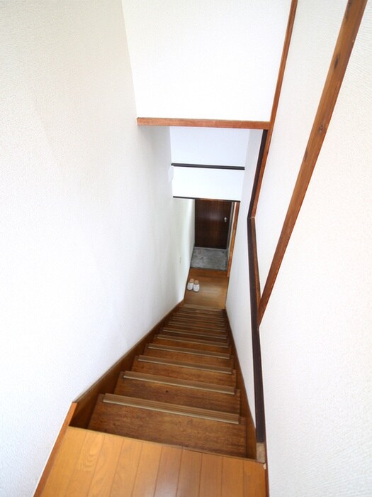 物件内観写真9　(廊下)