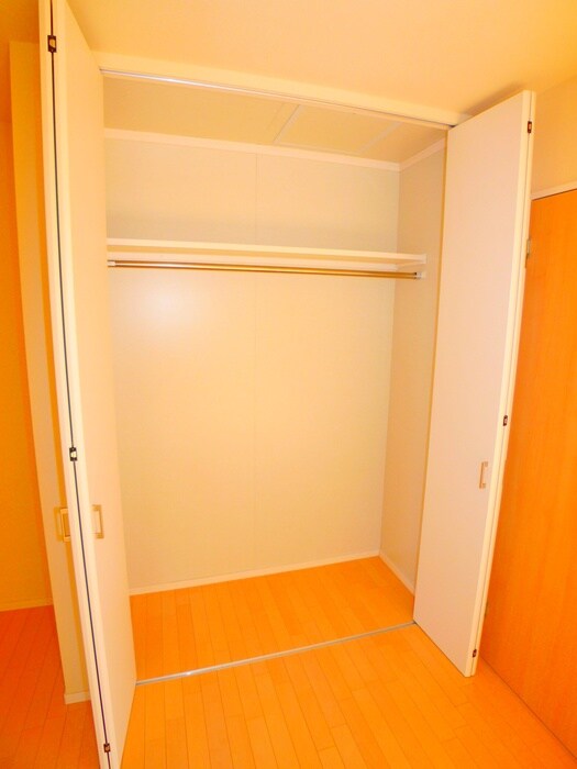 物件内観写真10　(収納)