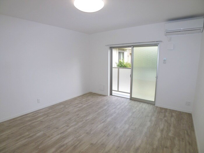 物件内観写真7　(ベランダ・バルコニー)