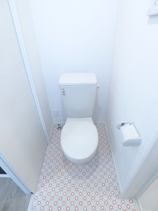 物件内観写真13　(トイレ)