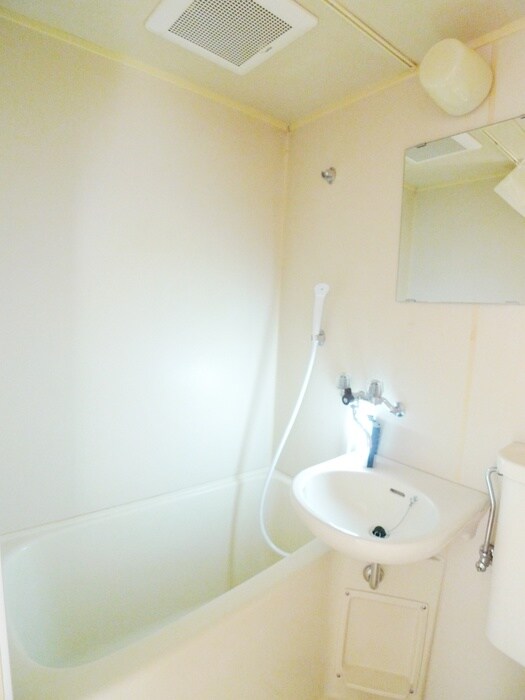 物件内観写真10　(バス／シャワールーム等)