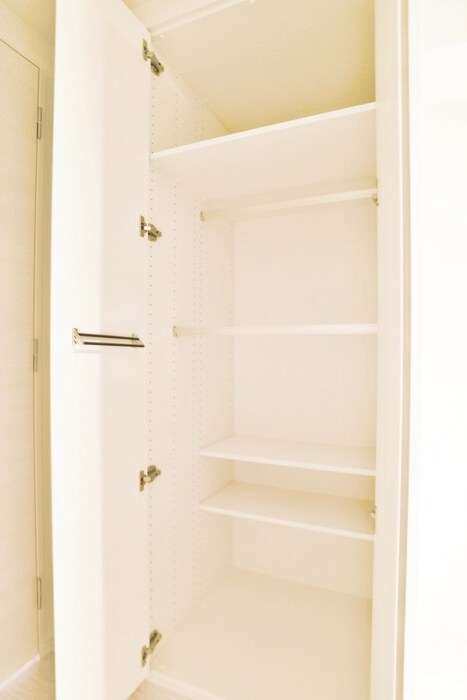 物件内観写真9　(収納)