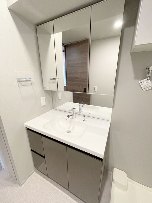 物件内観写真13　(洗面)