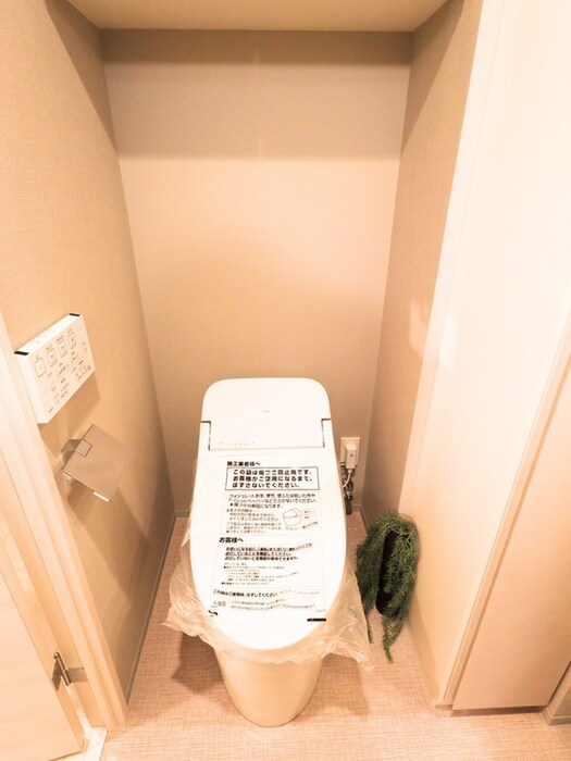 物件内観写真14　(トイレ)