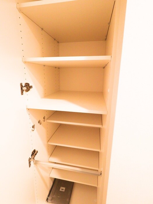 物件内観写真18　(靴箱)