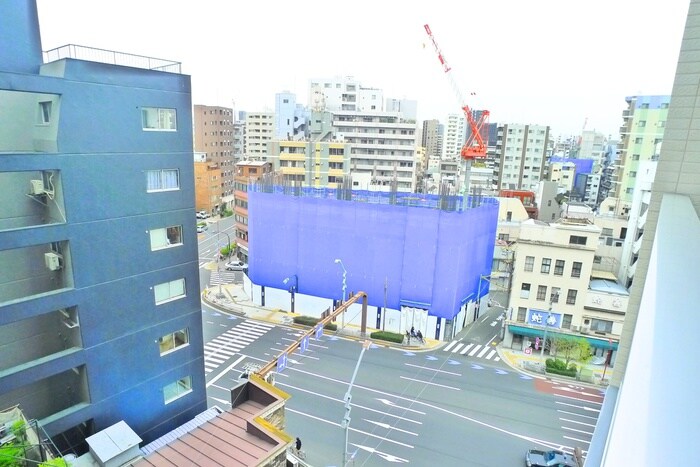 物件内観写真21　(室内からの展望)