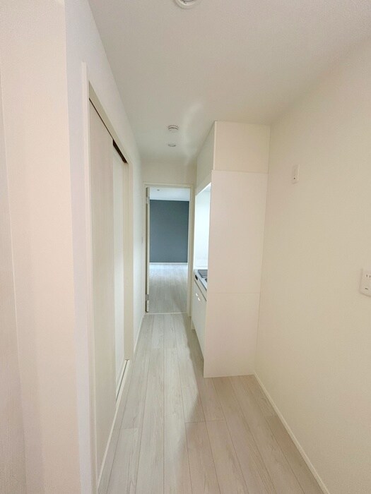 物件内観写真15　(廊下)