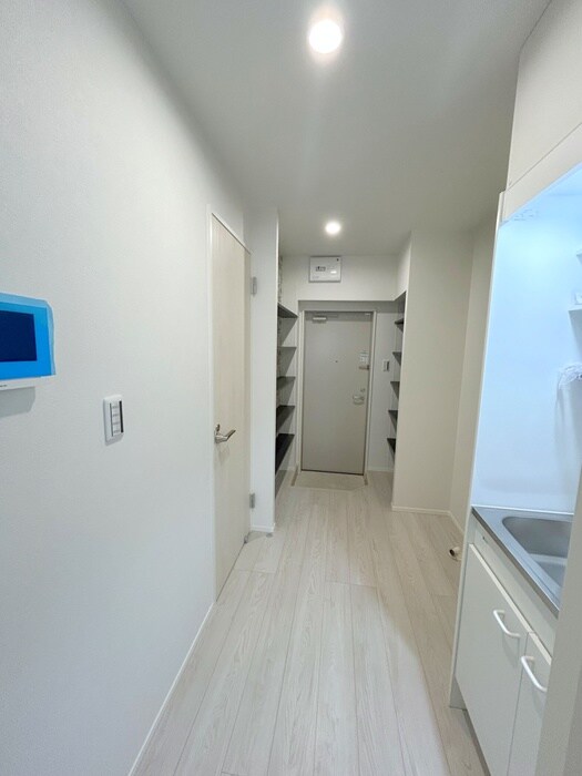 物件内観写真17　(廊下)