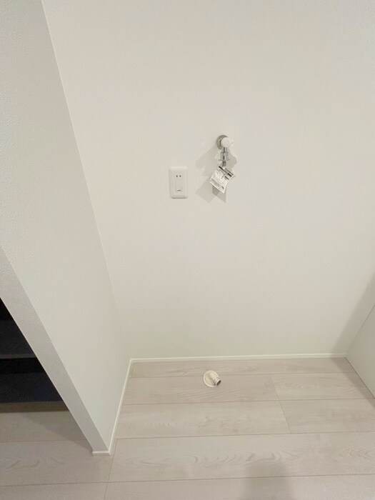 物件内観写真19　(洗濯機置場)
