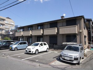 カーサ高井外観写真