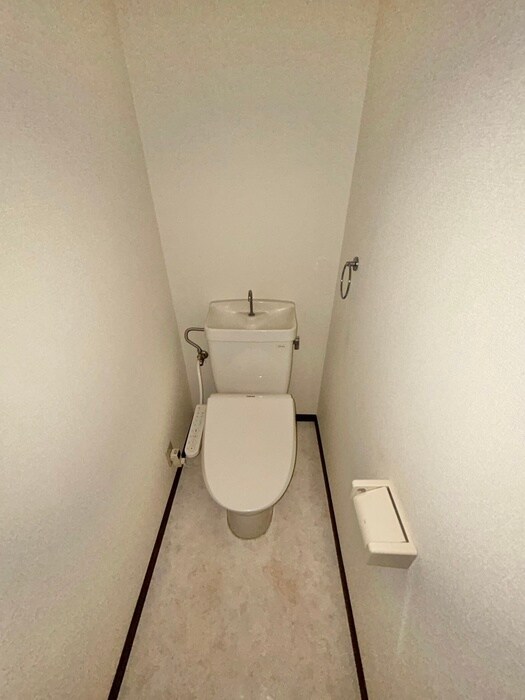 物件内観写真12　(トイレ)