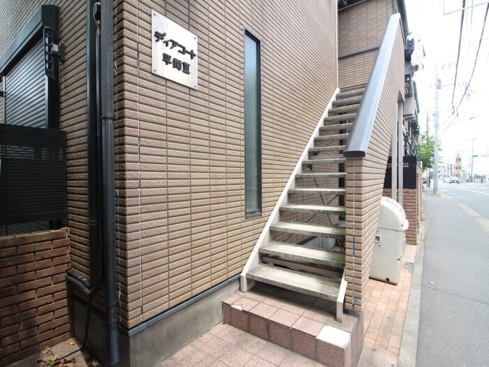 物件外観写真5　(外観写真)