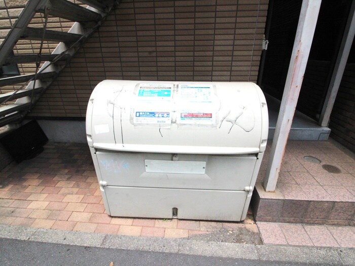 物件外観写真6　(建物設備)