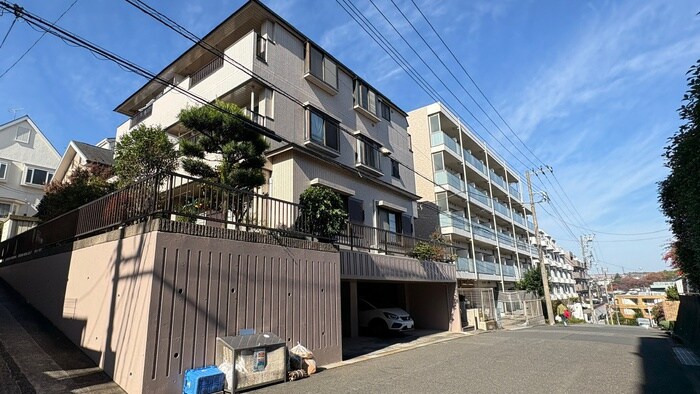 ビ－・エム・シ－ さぎ沼の外観写真