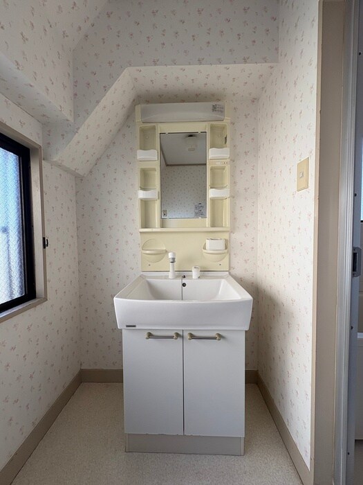 ビ－・エム・シ－ さぎ沼の洗面