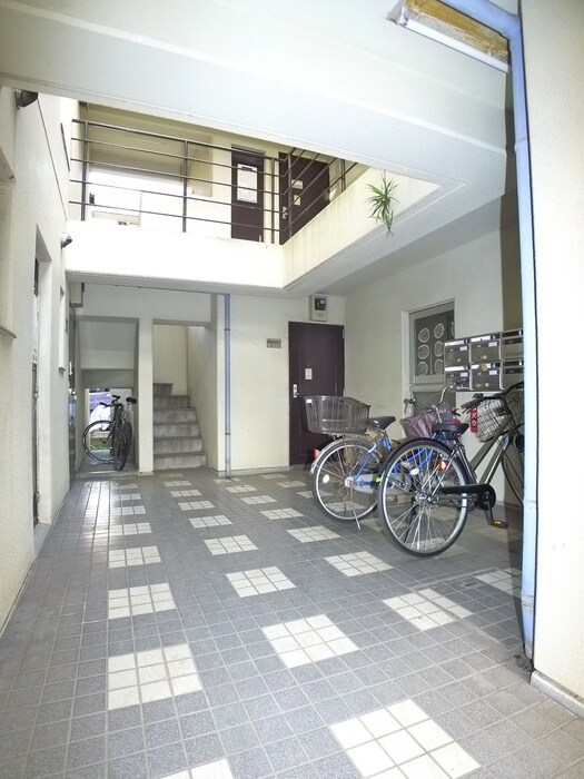 物件外観写真2　(建物設備)