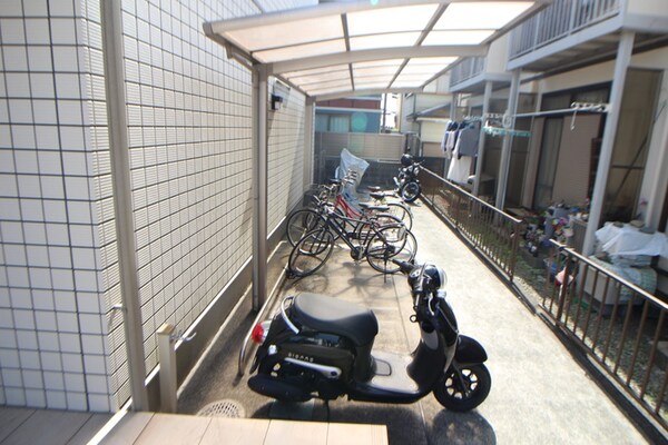 駐輪場