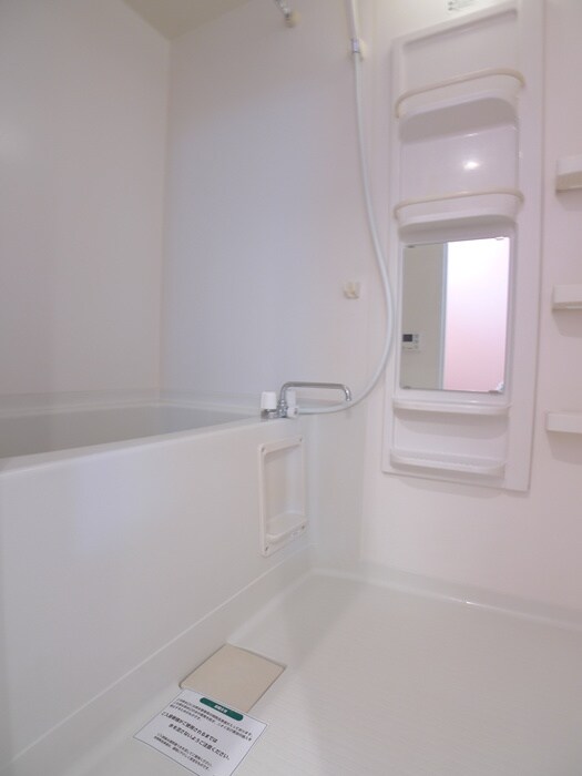 物件内観写真10　(バス／シャワールーム等)