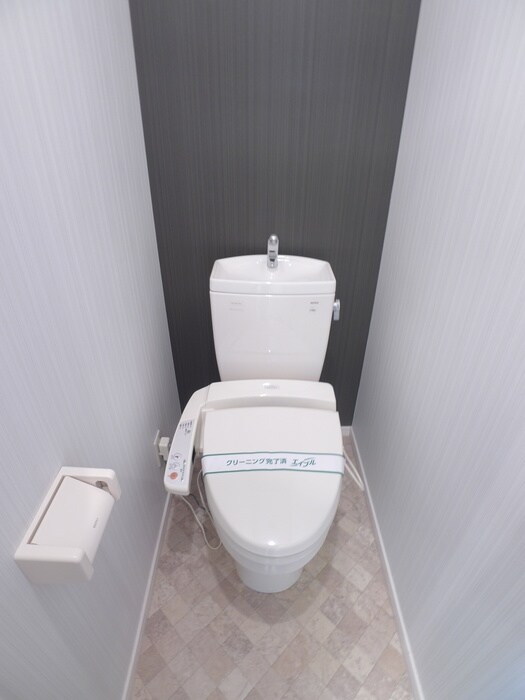 物件内観写真11　(トイレ)