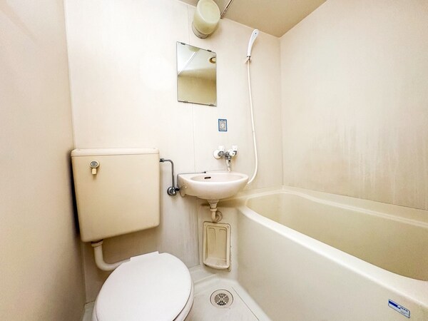 バス／シャワールーム等