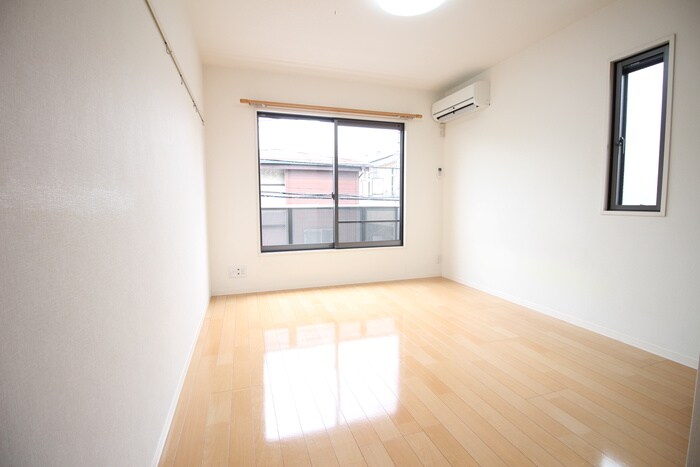 物件内観写真12　(居室)