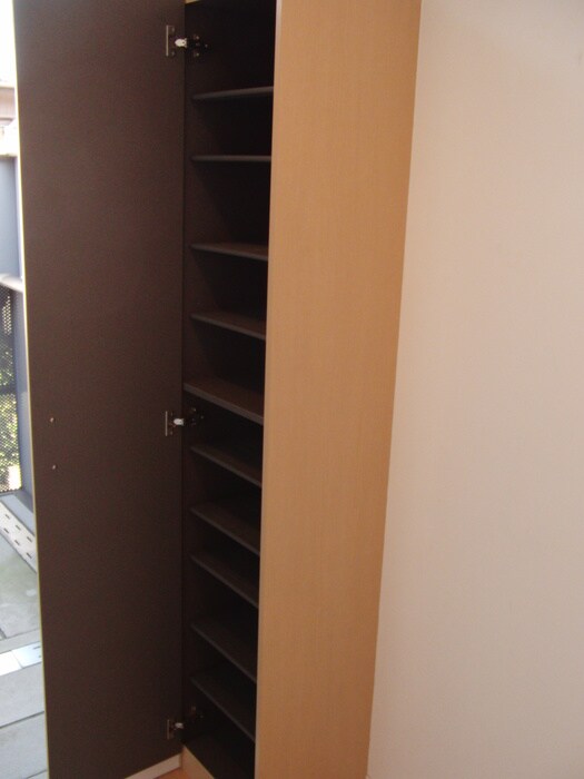 物件内観写真13　(靴箱)