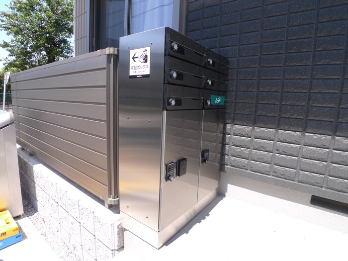 物件外観写真4　(建物設備)