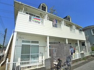 クオリティナガクボ外観写真