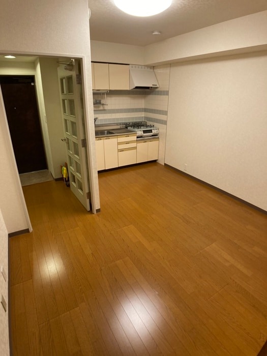 岩井マンションの居室