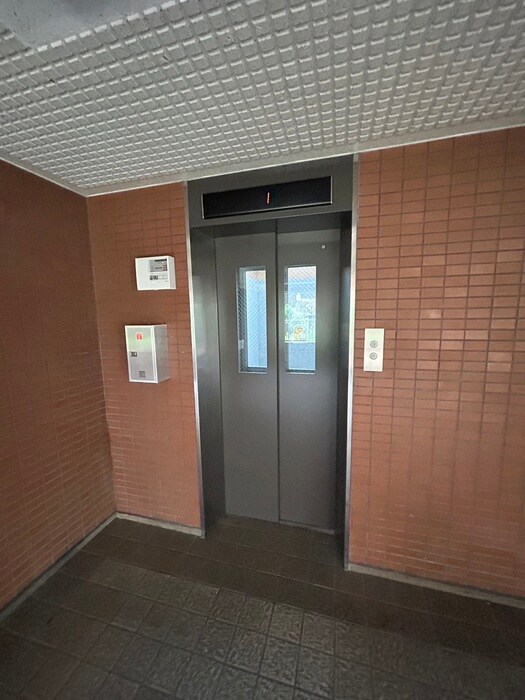 岩井マンションの建物設備