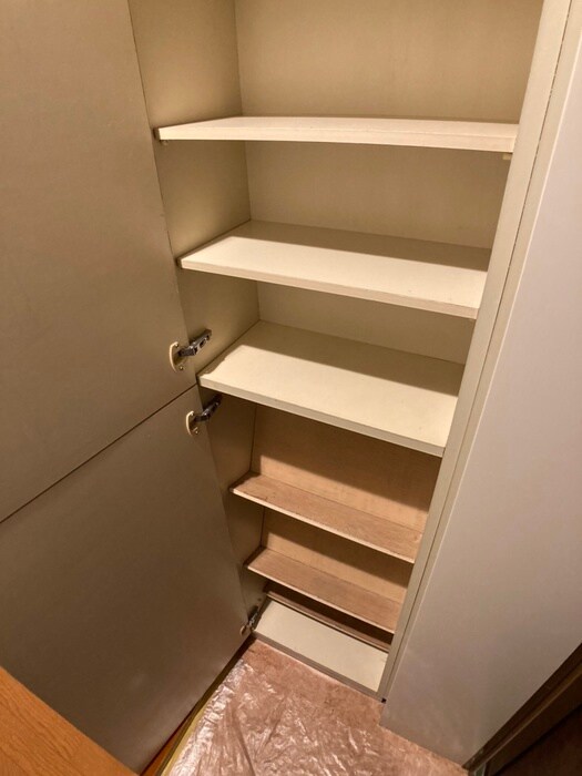 岩井マンションの靴箱