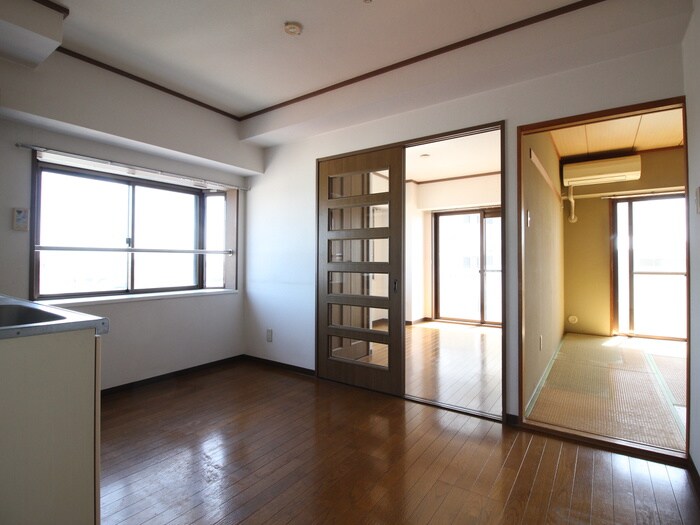 物件内観写真10　(居室)