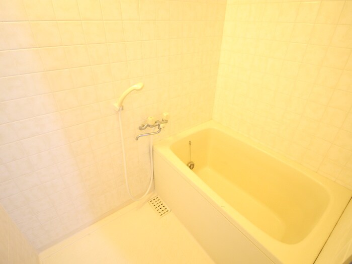 物件内観写真12　(バス／シャワールーム等)